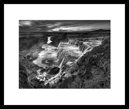 B&w Desert View Ii 84X69 Cm